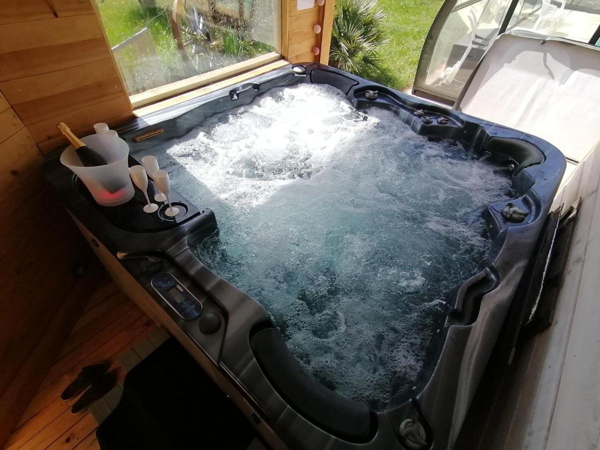 Chambre avec jacuzzi privatif Saillans  Exterior foto